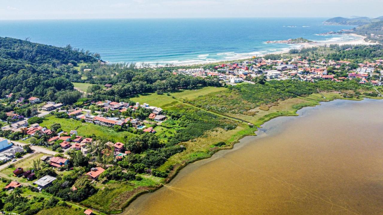 Pantai Pousadas - Jacuzzi Aquecida E 300 Metros Da Praia Da Ferrugem 加罗帕巴 外观 照片