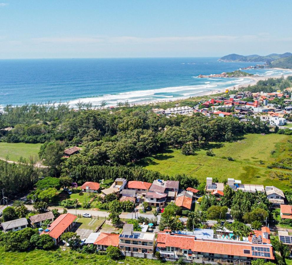 Pantai Pousadas - Jacuzzi Aquecida E 300 Metros Da Praia Da Ferrugem 加罗帕巴 外观 照片